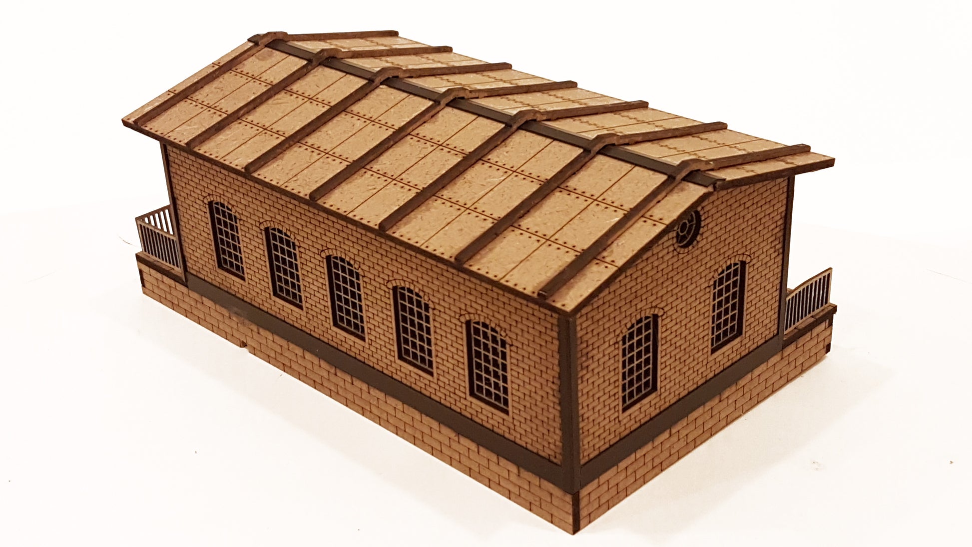 HO/OO Scale Warehouse w/Motorized Working Doors