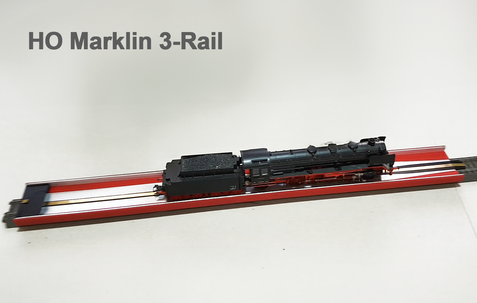 Powered Railer For Marklin 3-Rail Locos and Rolling Stock