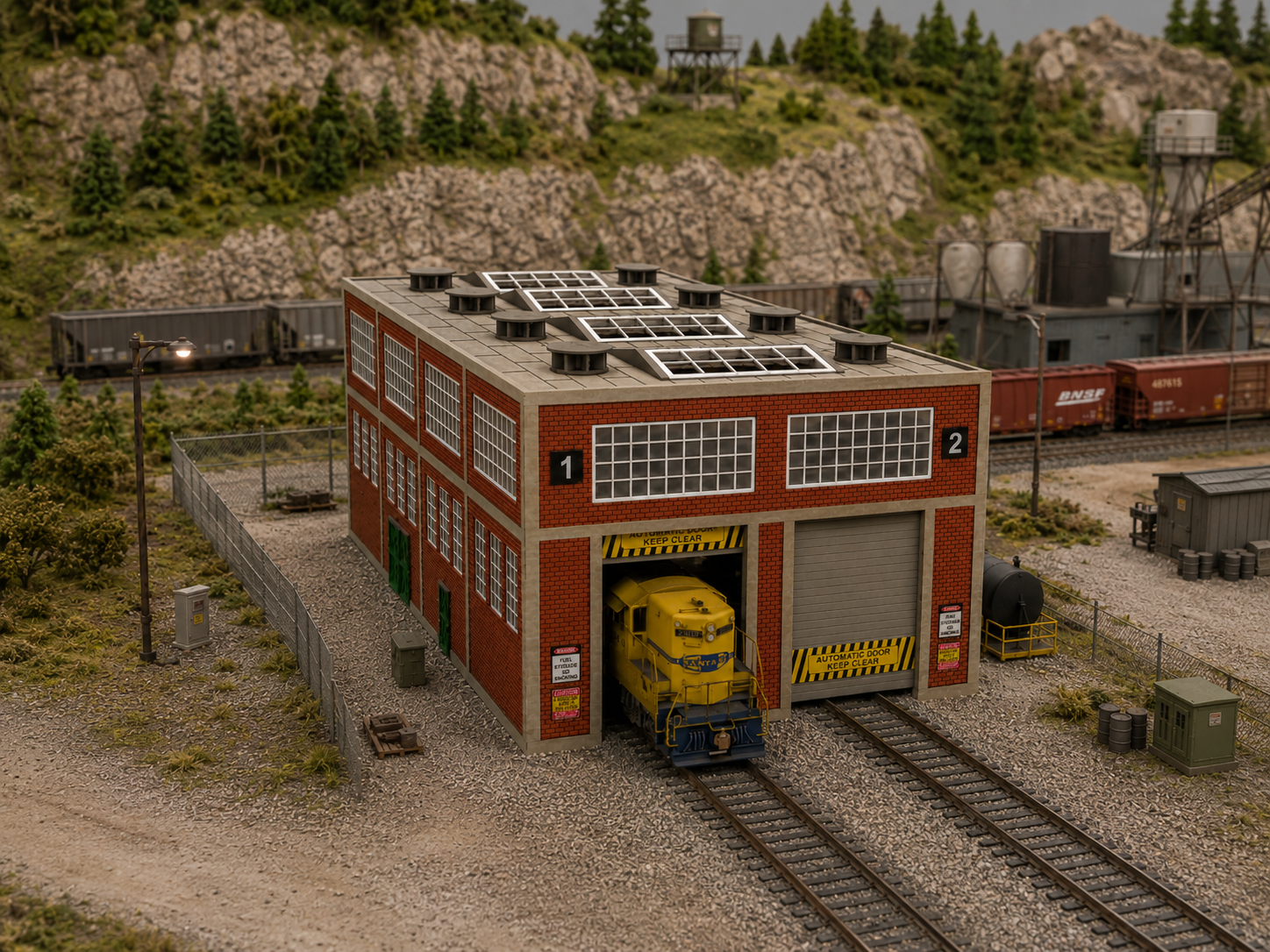 HO/OO Engine House w/Motorized Working Doors for Model Railways